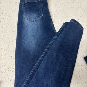 Stylish Dark Blue Women's Skinny Jeans
